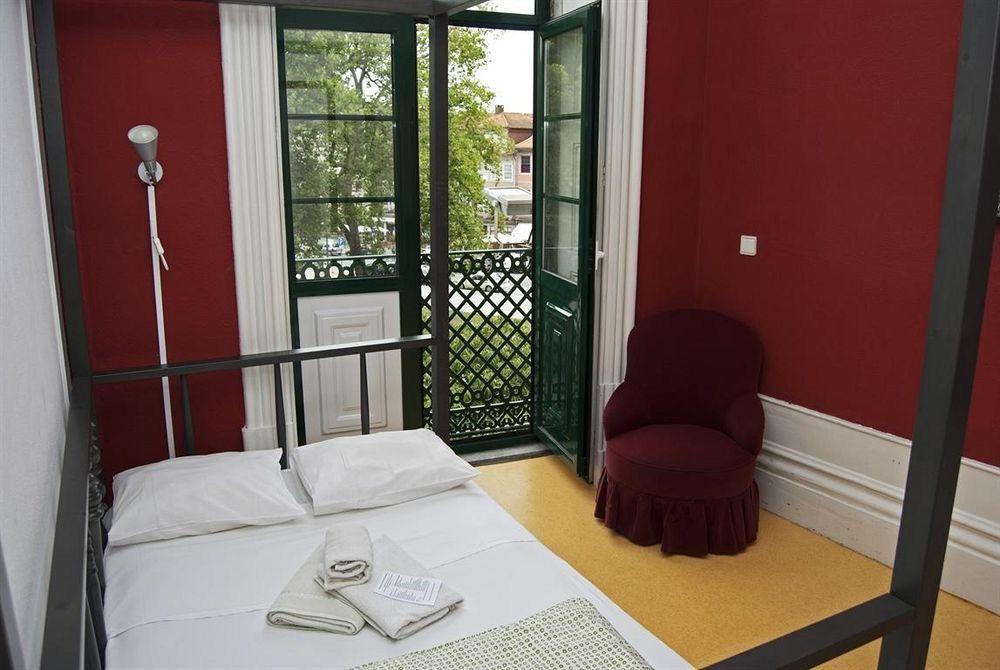Wine Hostel *